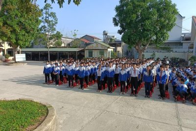 Tổ chức lễ trưởng thành đội.
